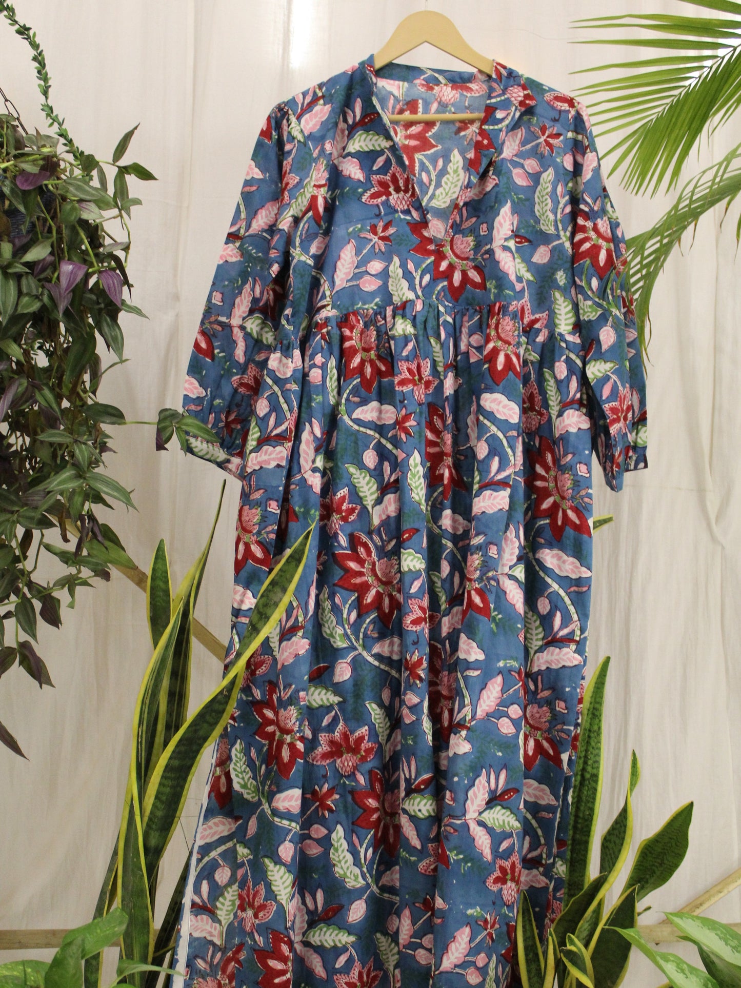 Evening Gloriosa free fall dress