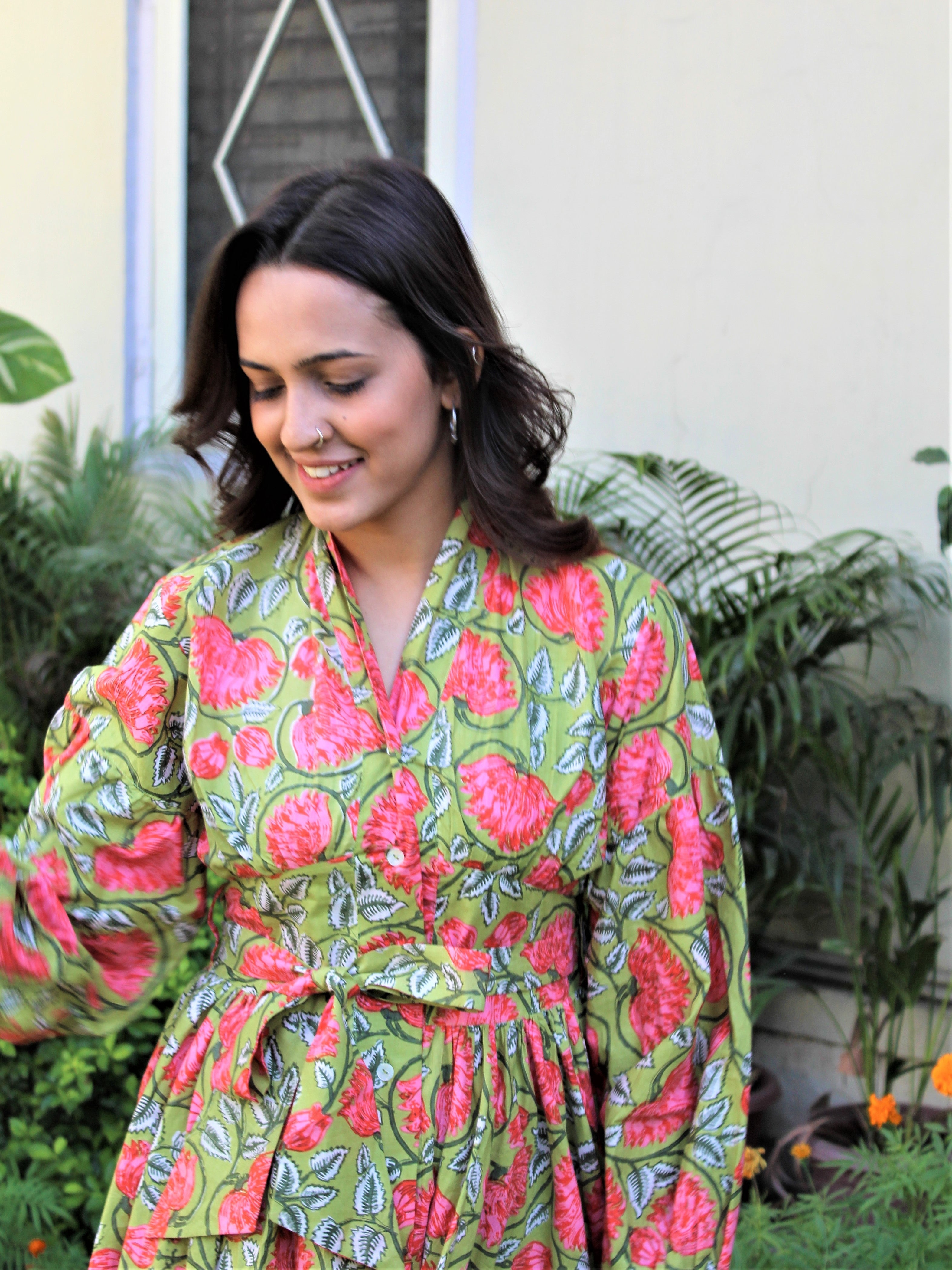 La peria dress Secondary image