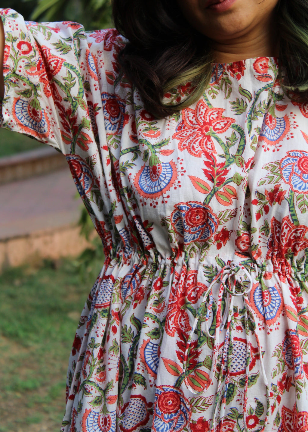 White chintz Pionie Dress