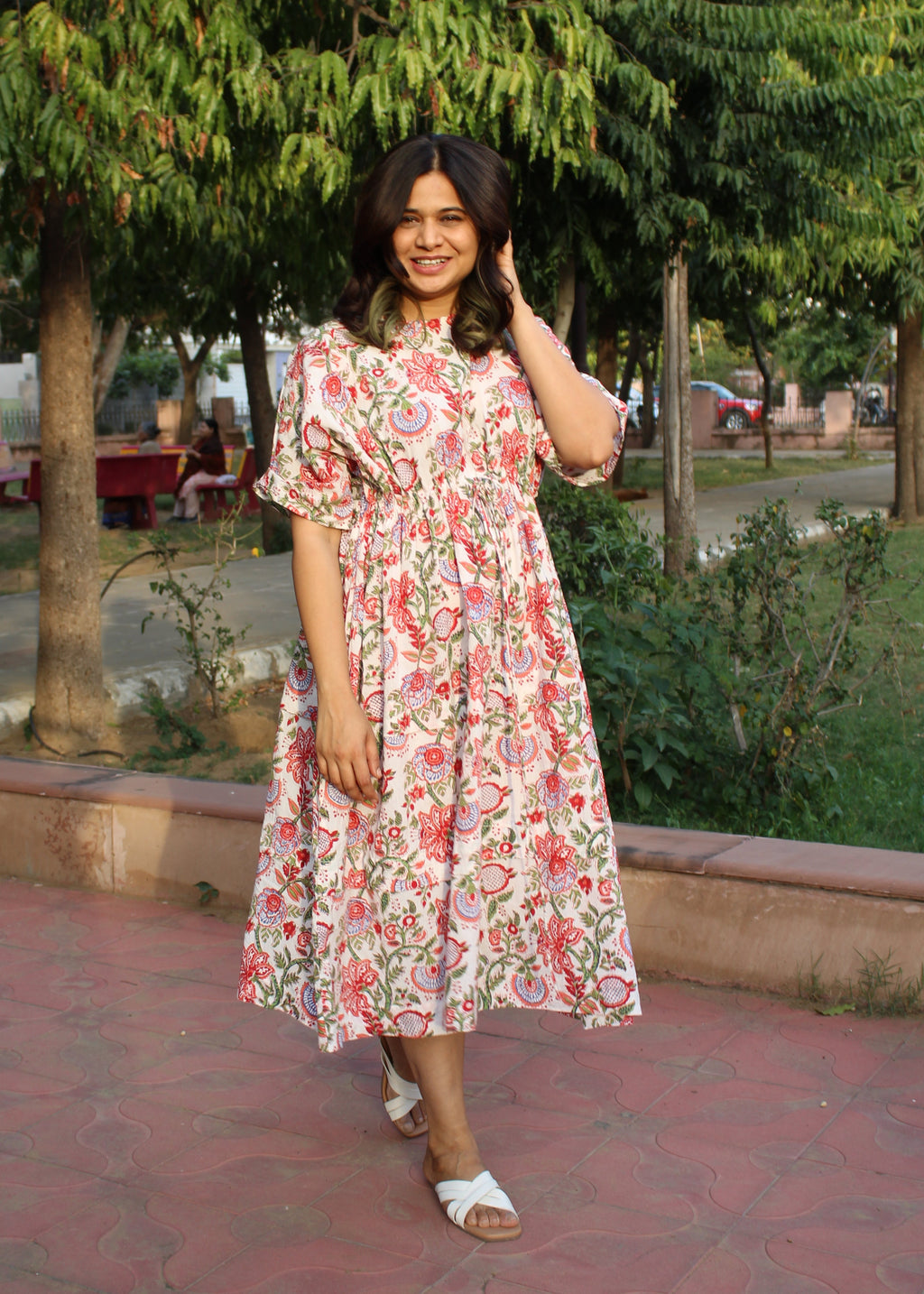 White chintz Pionie Dress